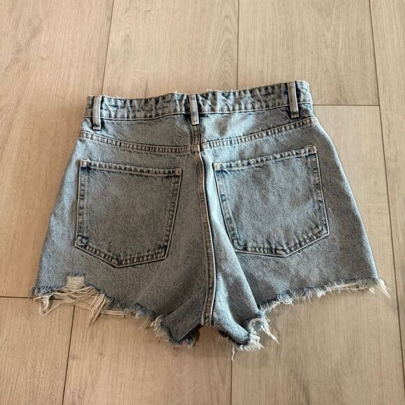 Zara women’s demin shorts size 6 - Picture 6 of 7